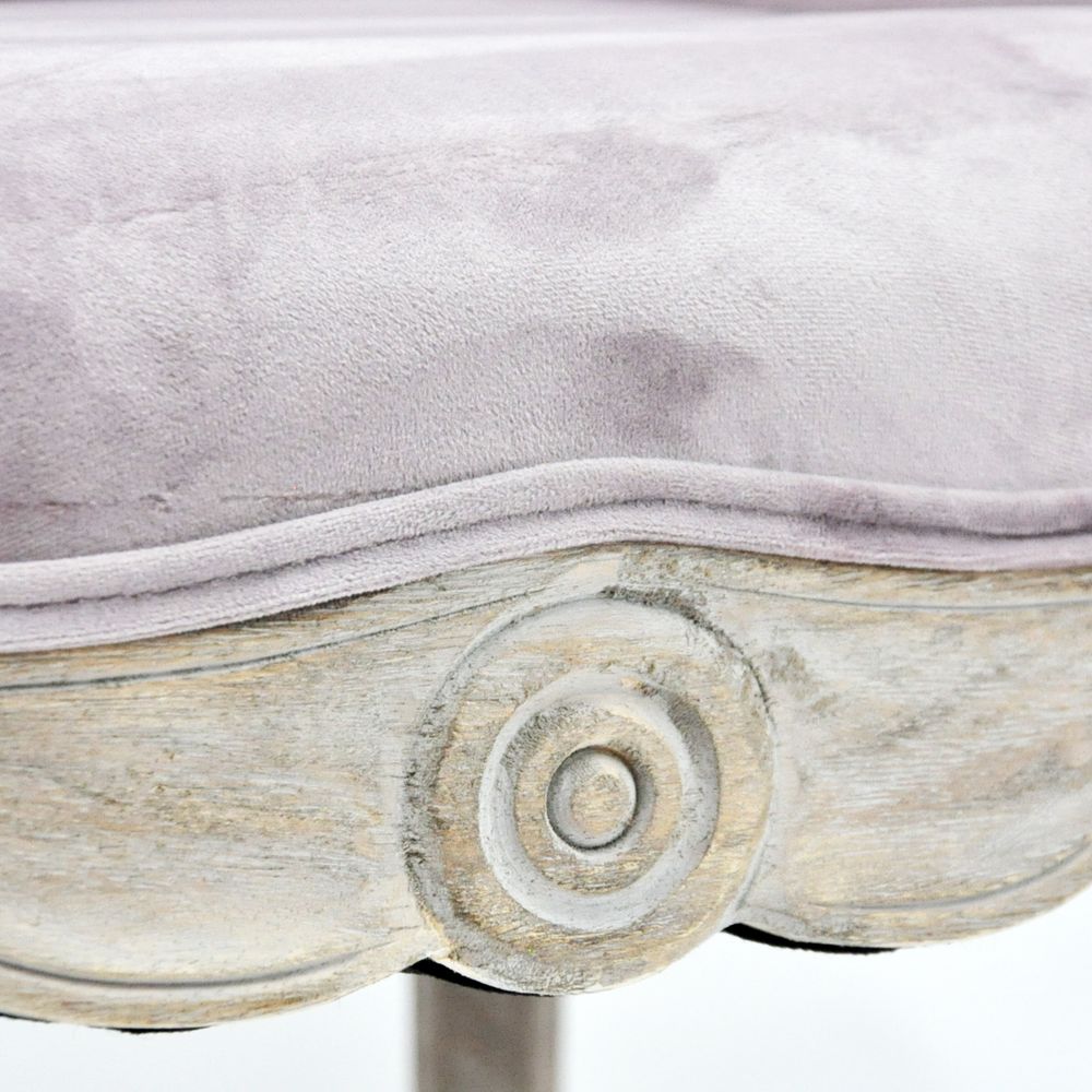 Pink Louis Chair in Natural Velvet for Elegant Home Seating
