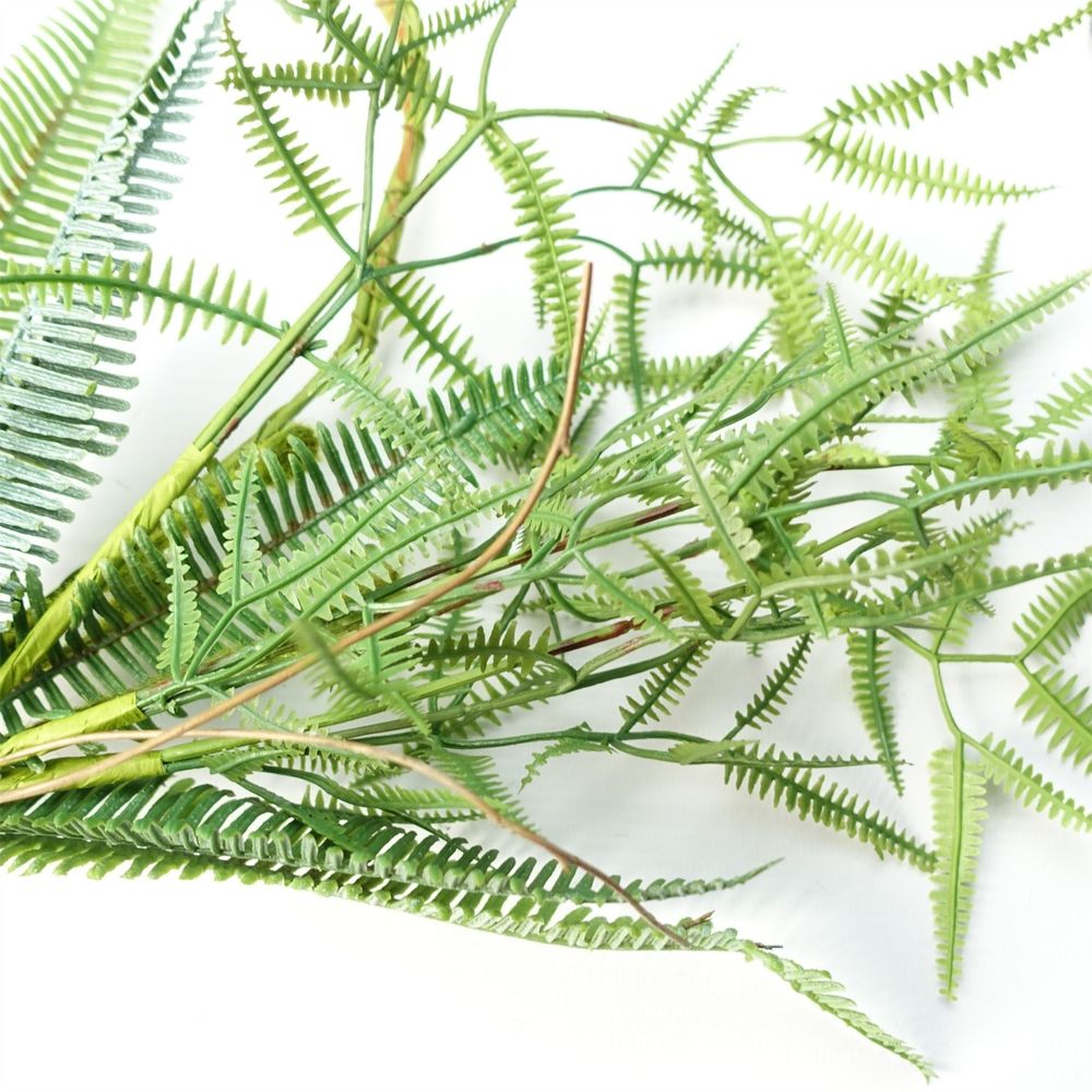 180cm Lifelike Hanging Trailing Fern Garland Plant - Perfect Faux Greenery for Elegant Décor