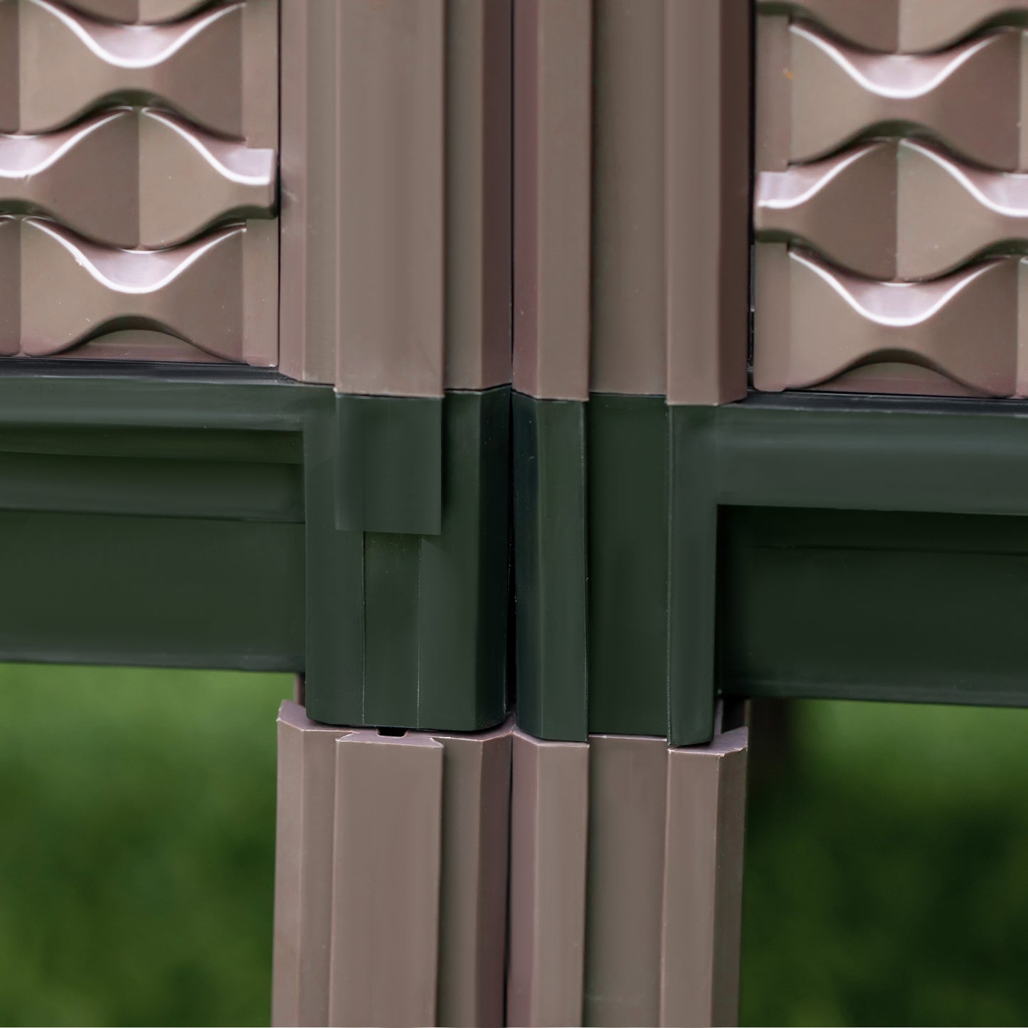 2-Piece Elevated Planter Box Set for Easy Gardening Anywhere!