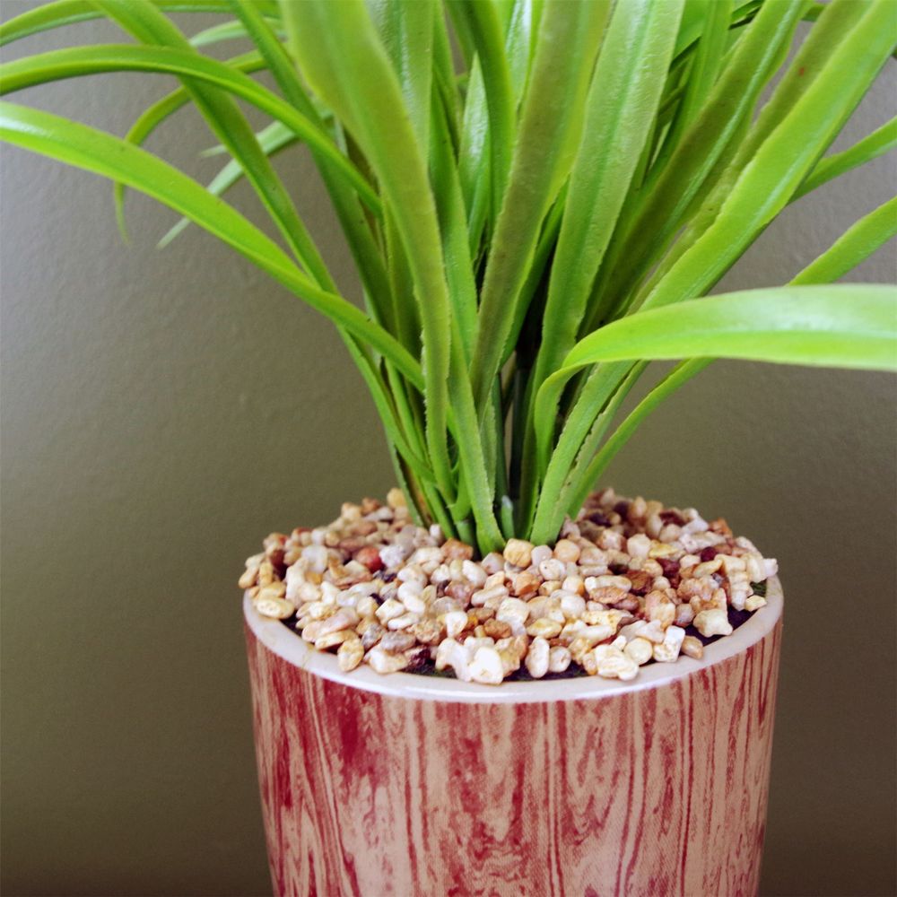 35cm Artificial Grass Plant in Modern Ceramic Planter with Metal Stand for Indoor Spaces