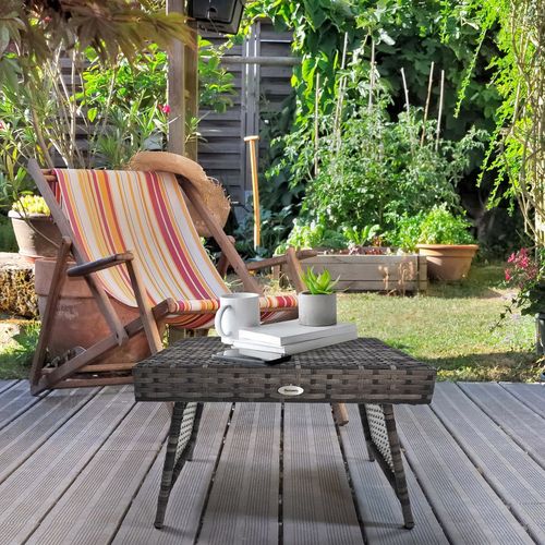 Modern Foldable Rattan Outdoor Coffee Table - Sleek & Space-Saving